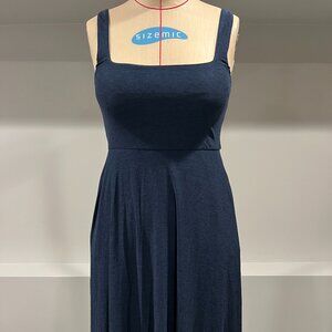 Beyond Yoga, U-shaped neckline dress. Size Medium.